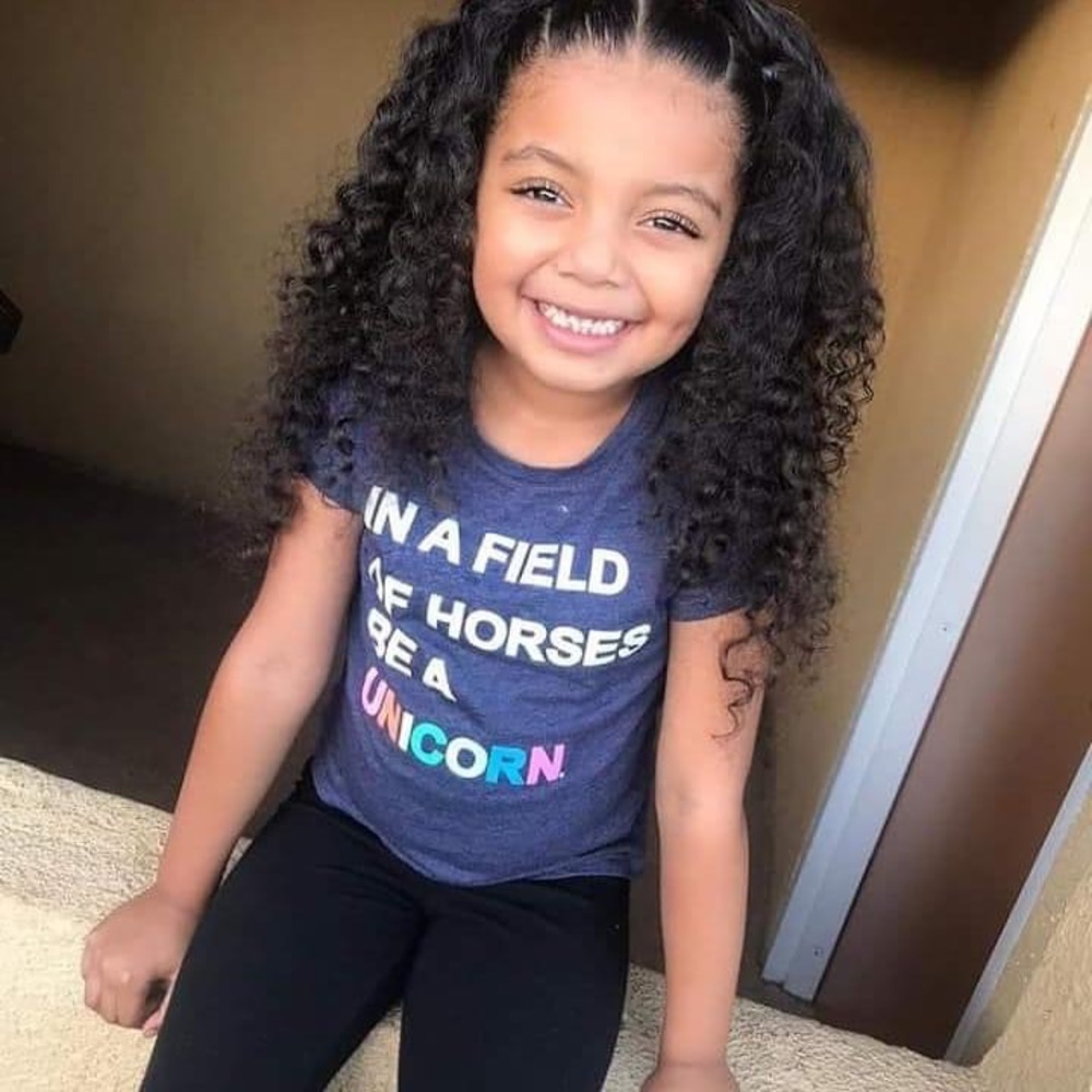 Meet your Posher, Pretty smile